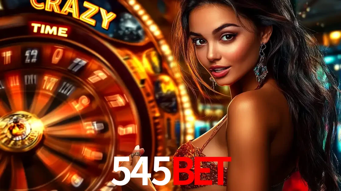 Mulher ao lado da roda de prêmios do jogo de cassino ao vivo Crazy Time, um dos shows de jogos mais emocionantes oferecidos pela plataforma de apostas 545bet.